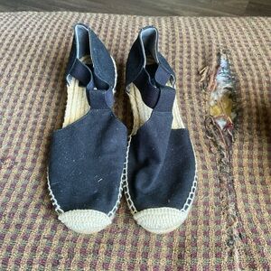 Tory Burch Black and Cream Espadrilles with Jute Sole